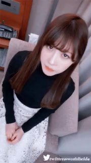 操死我鸡巴越操越大操得我淫水直流超短裙黑丝大奶漂亮小妹