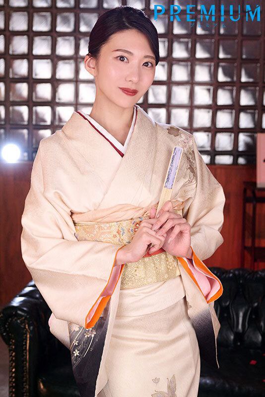 ERDM-065 五十路四十路熟女ナンパ 最近、旦那とのSEXがご無沙汰な奥さんに声掛け→即効口説き背徳エッチ生